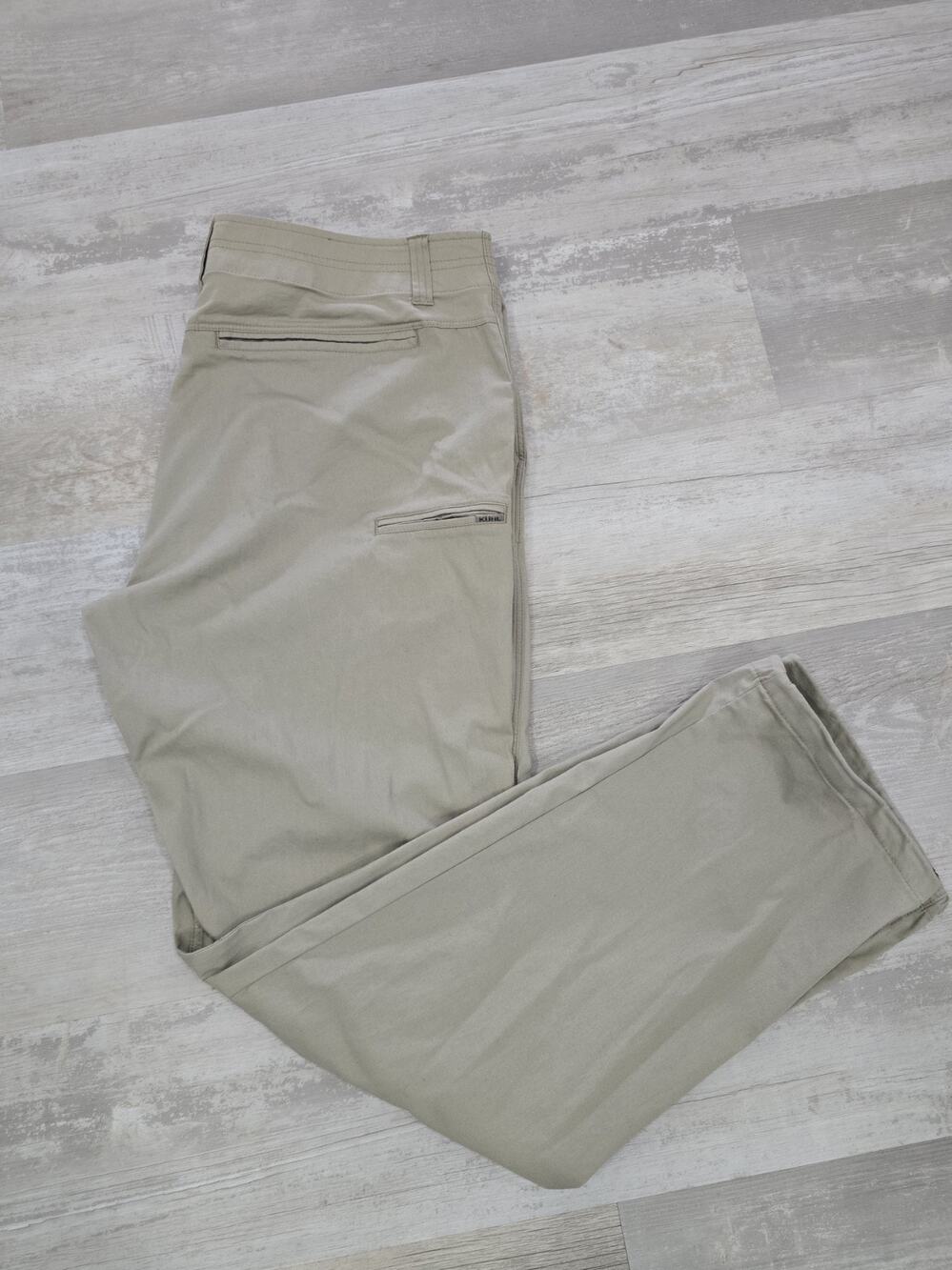 Kuhl Resistor Lite Chino Pants Mens 36x32 Stretch Outdoor Casual Hiking EUC